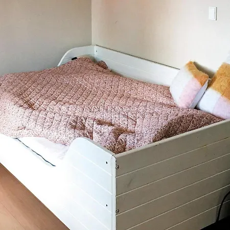 Semesterbostad 5 Person In
